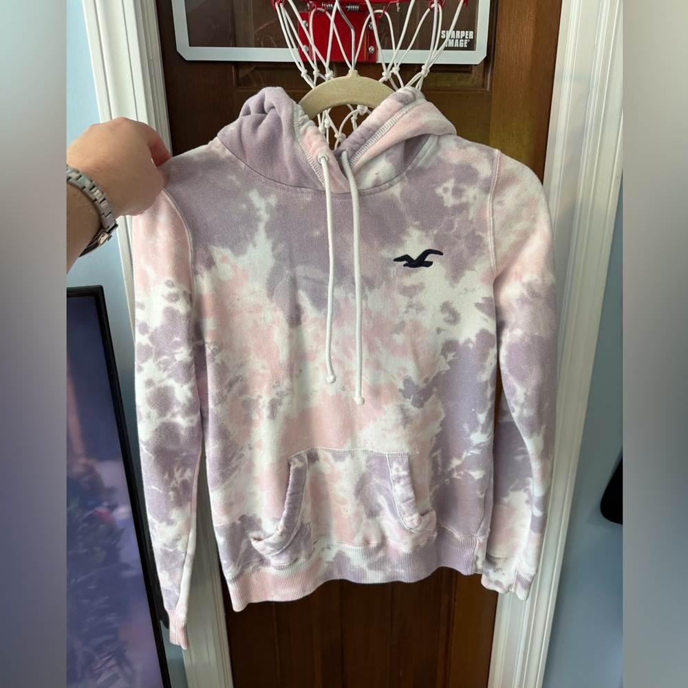 Hollister Pink & Lavender Tie-Dye Hooded Sweatshirt